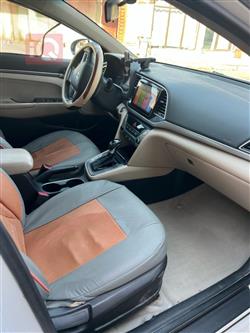 هیۆندای ئەلەنترا